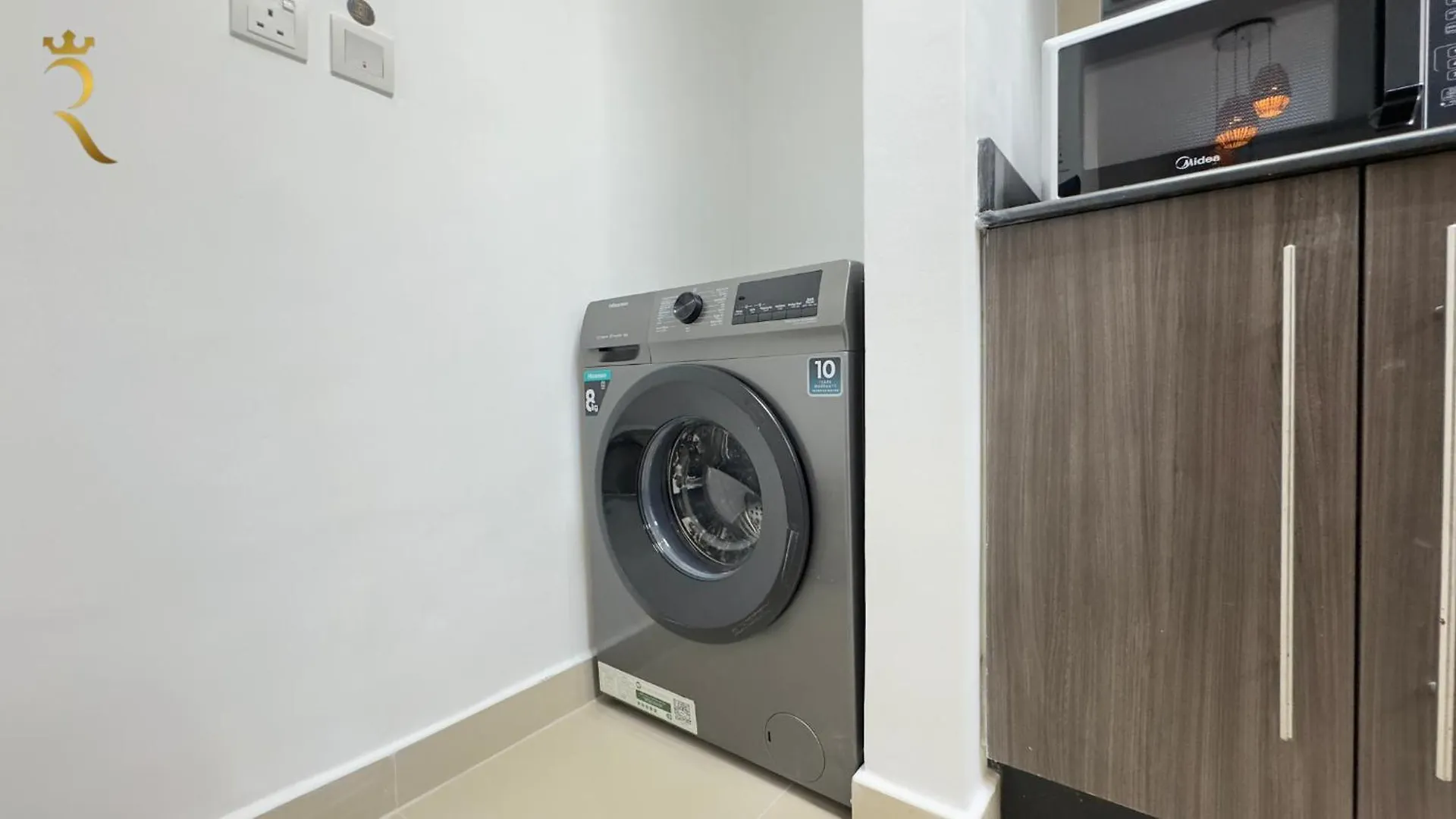 Lägenhet Al Reef Cozy 1Br With Pool And Serene Vibes Abu Dhabi Förenade Arabemiraten